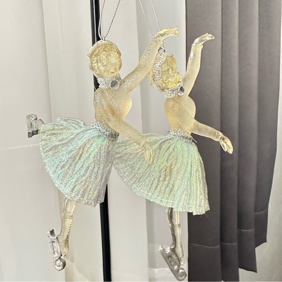 Set of 2 Vintage Ice Skating Girls Christmas Tree Ornaments - Picture 2 of 10